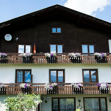 Dorfstubn-wieser Millstatt
